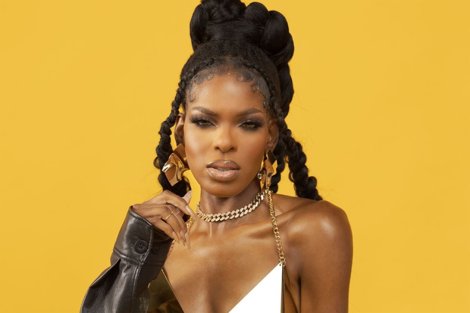 Omega Mighty portrait