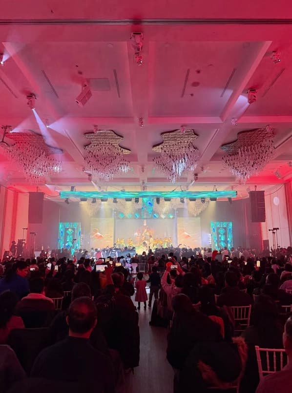 Special suprise appearence by Yanchan Produced at Vaaheesan Toronto show